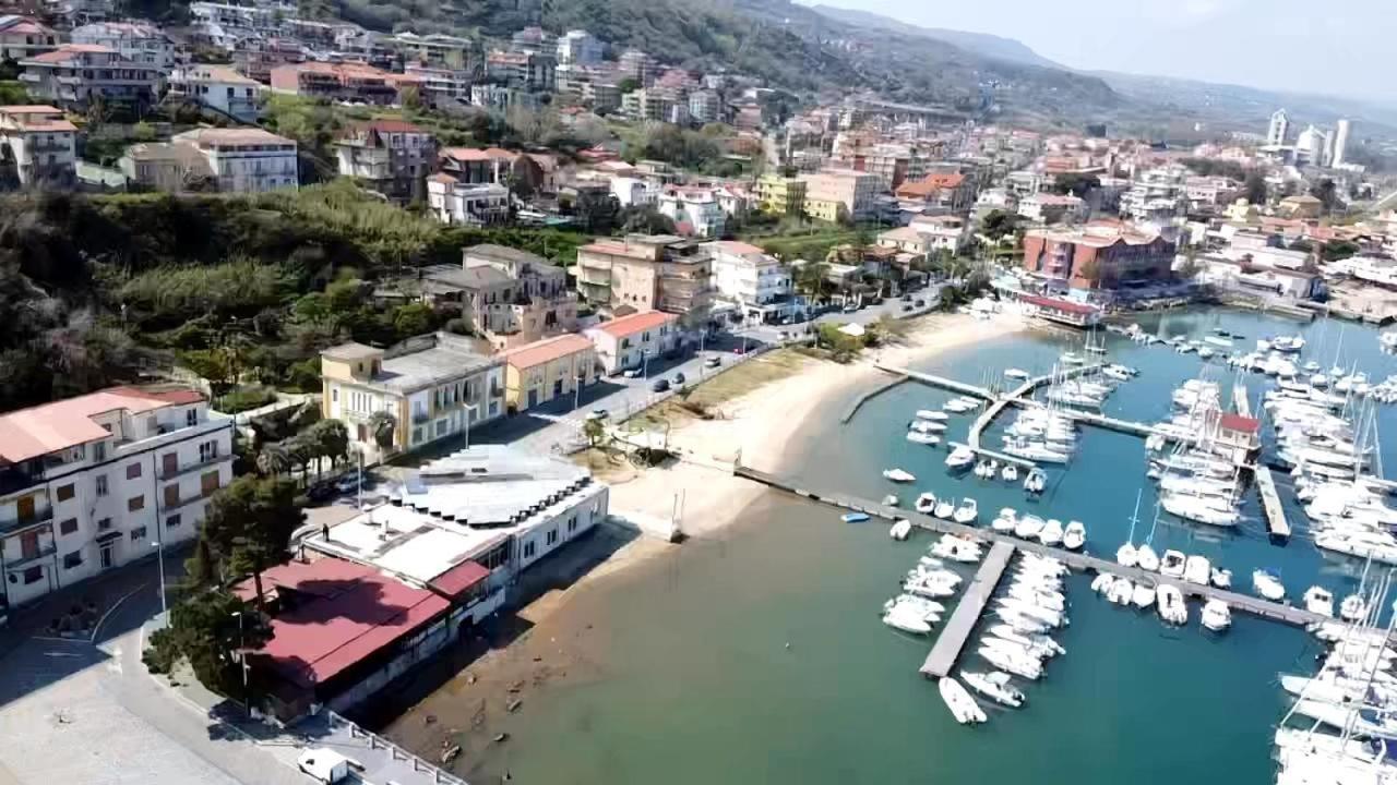 Saraceno Hotel Vibo Valentia Marina Exterior photo